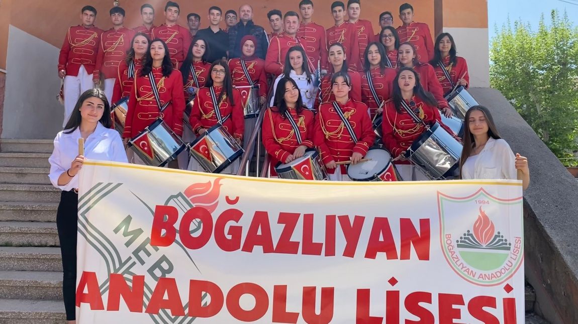 Boğazlıyan Anadolu Lisesi Bando Ekibi ve Gençleri İle Gençlik Yürüyüşünde!